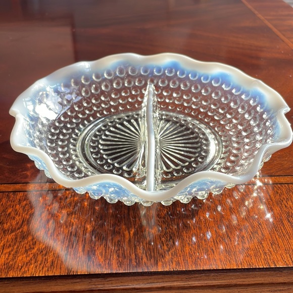 Moonstone hobnail relish dish vintage 1940s Anchor Hocking - Picture 2 of 7